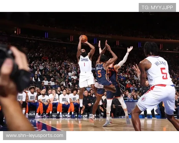 快船迎来大考验,防守效率低迷拖慢赛季步伐