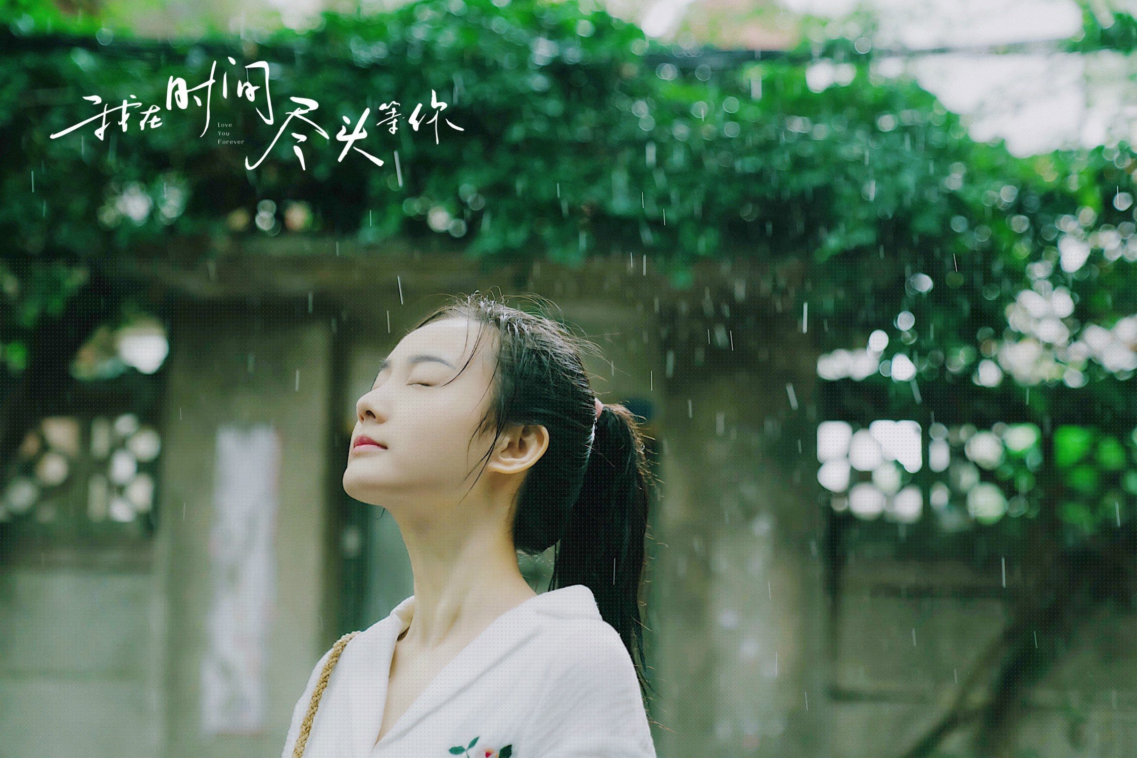 “三叉湖滚球赛：选手精准操控，赛场悬念不断”