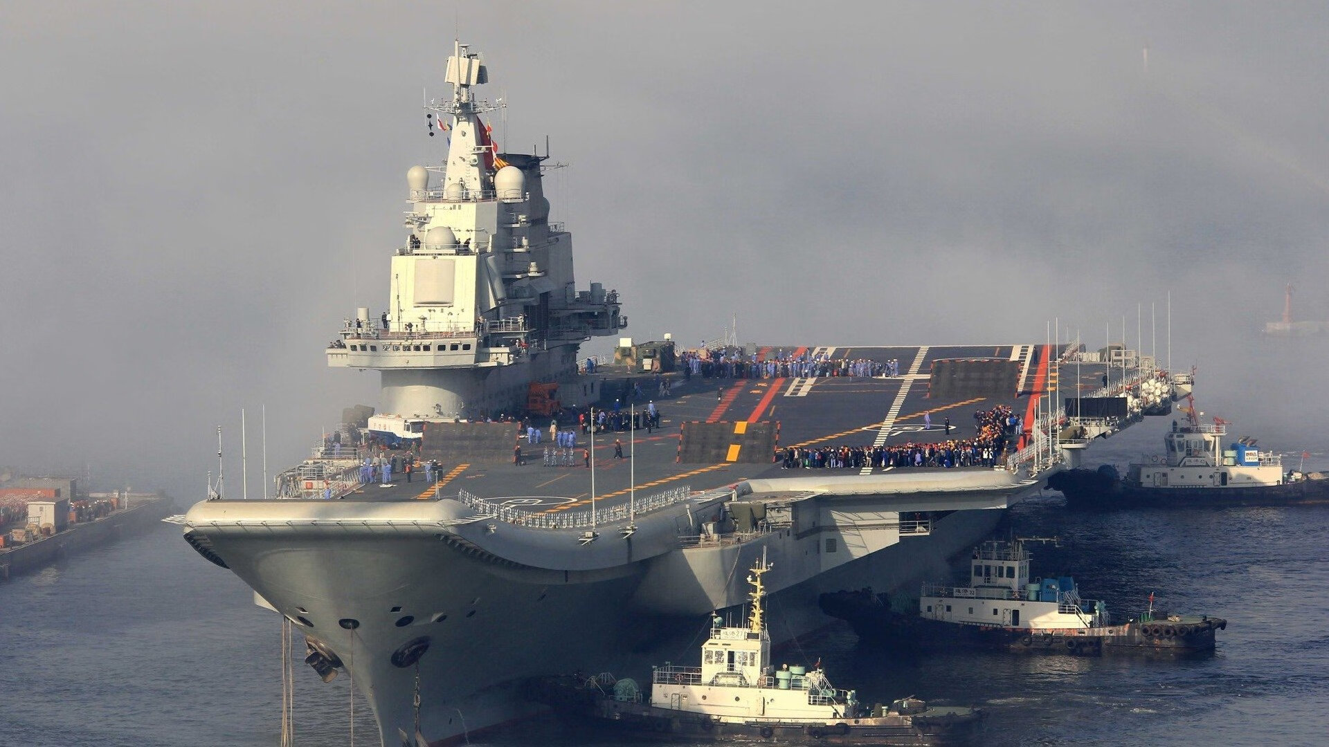 媒体日现场热闹非凡球员积极配合展示良好形象