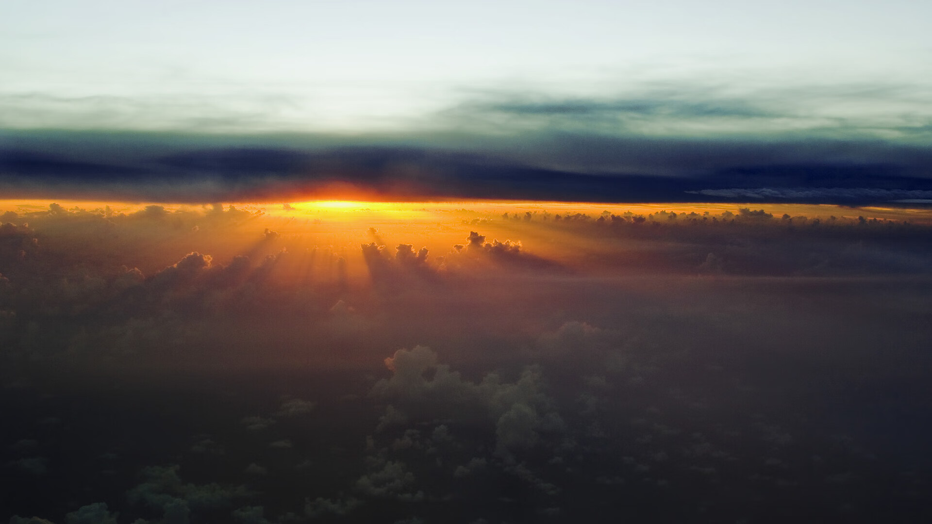 乐鱼体育在线-新赛季训练强度加码球队体能储备迎来全面检验，球员体能训练